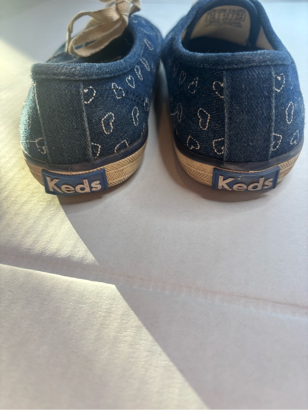 Taylor Swift Blue Denim Heart Embroidered Keds size 6.5 - Picture 4 of 5